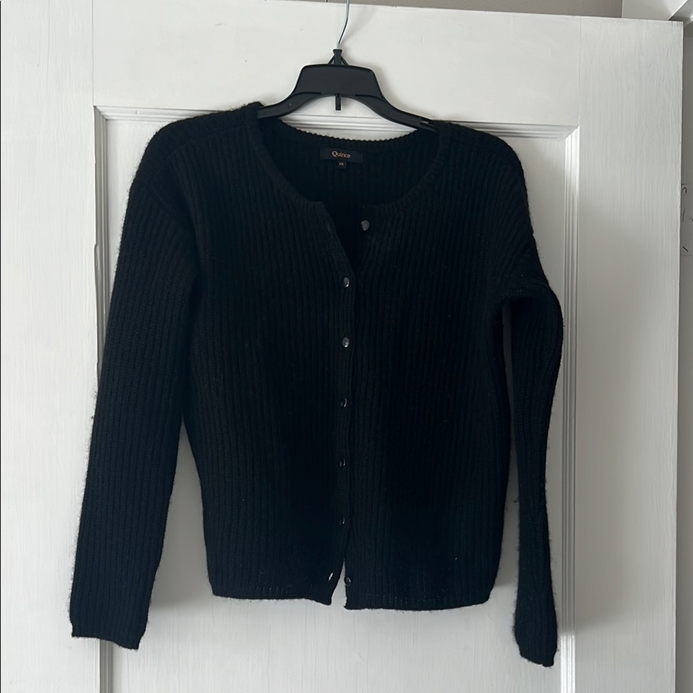 Quince 100% Yak Wool Soft Rib Crew Cardigan in Black size XS - Picture 2 of 4